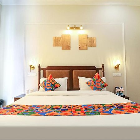 Fabhotel K9 Villa Λουντιάνα Εξωτερικό φωτογραφία