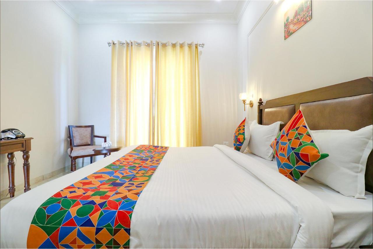 Fabhotel K9 Villa Λουντιάνα Εξωτερικό φωτογραφία