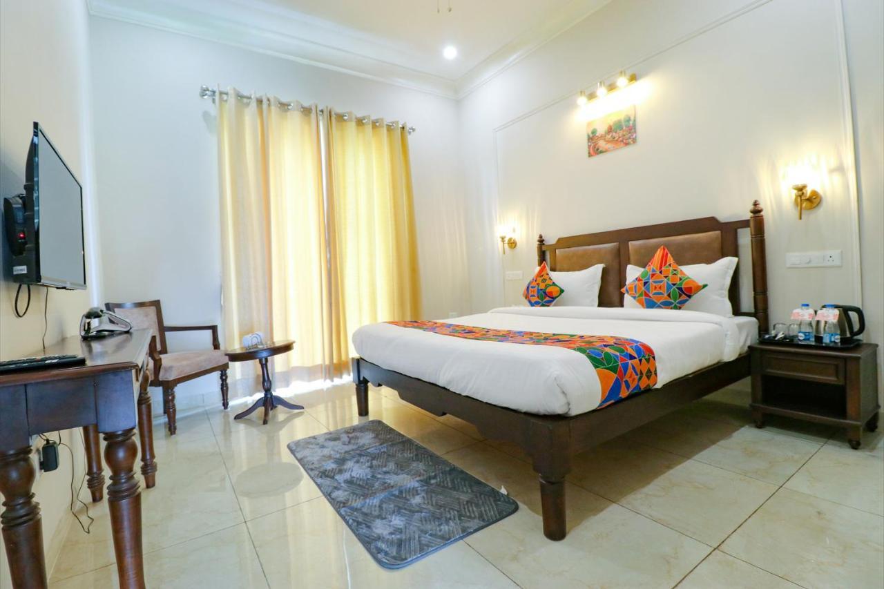 Fabhotel K9 Villa Λουντιάνα Εξωτερικό φωτογραφία